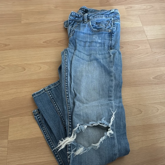 Jeans - Picture 2 of 4